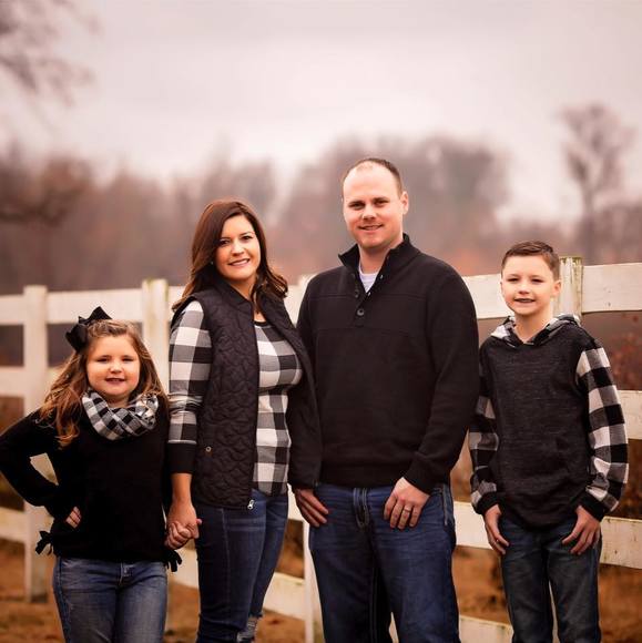 Meet your Posher, Ariel - Picture 1 of 1